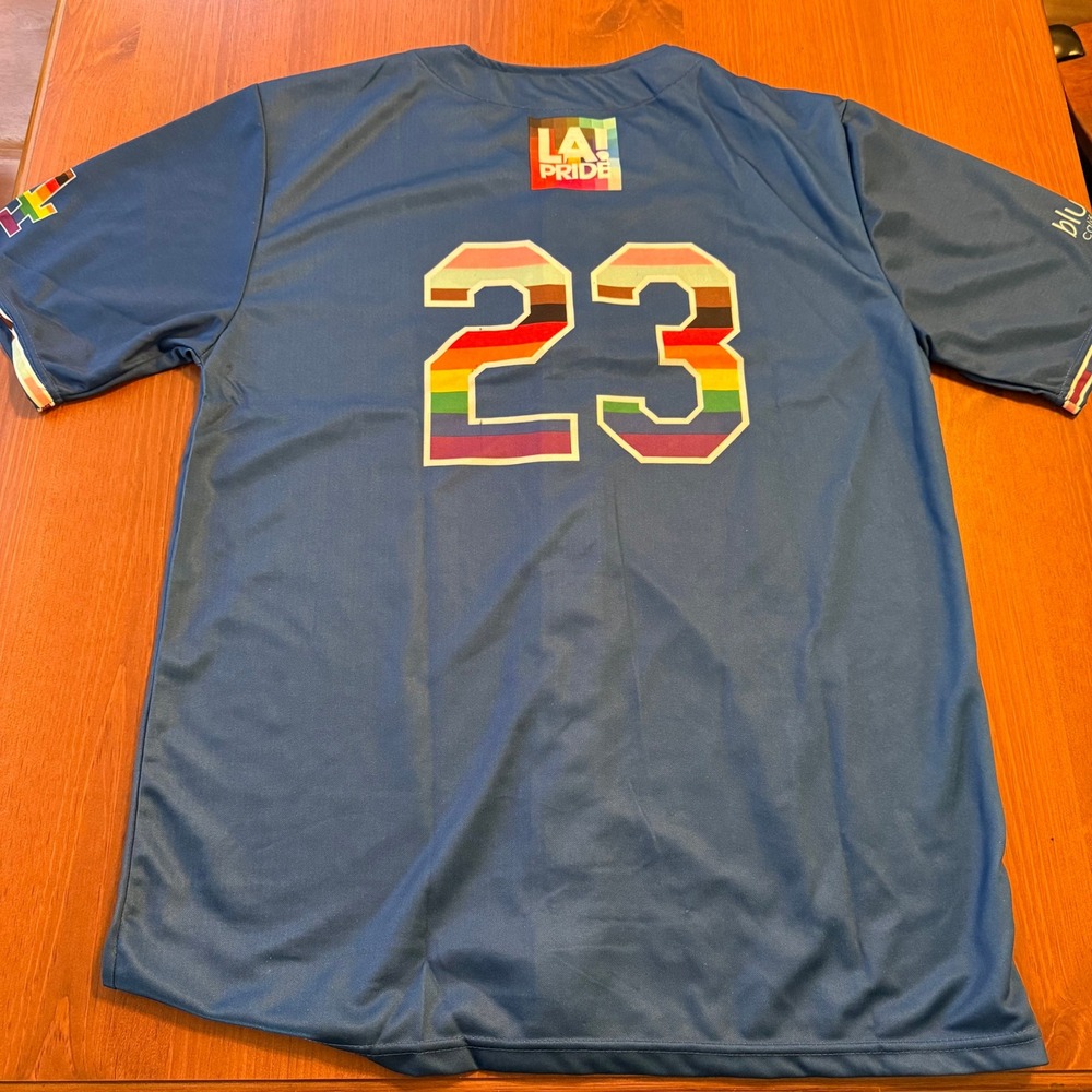 LA Dodgers Pride Night Jersey Blue Rainbow 2023 LA Pride Baseball Shirt Mens XL - Picture 5 of 7